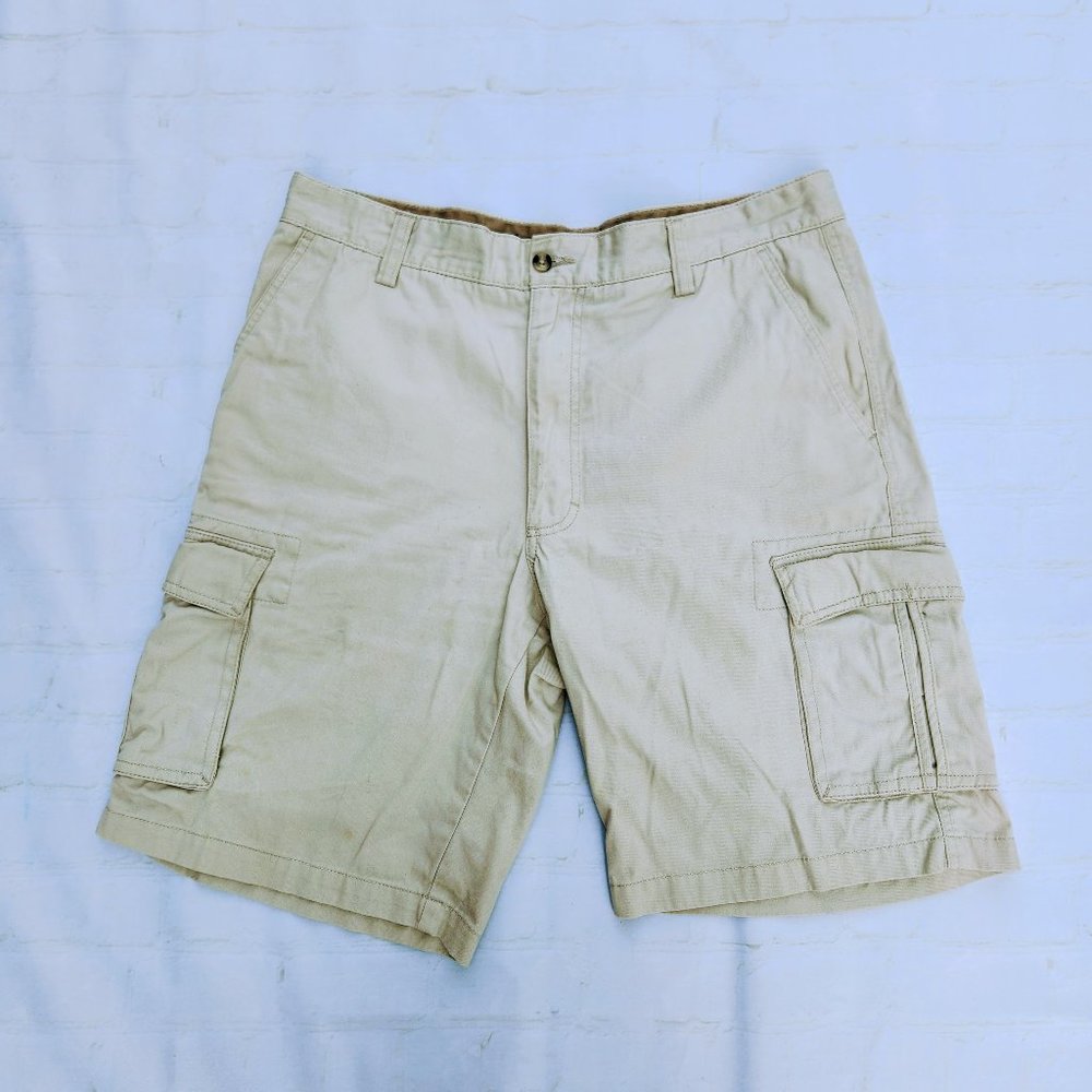 BOCA classics Men's Cargo Shorts - Size 36